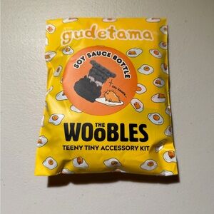 Woobles Gudetama Soy Sauce Bottle accessory kit
